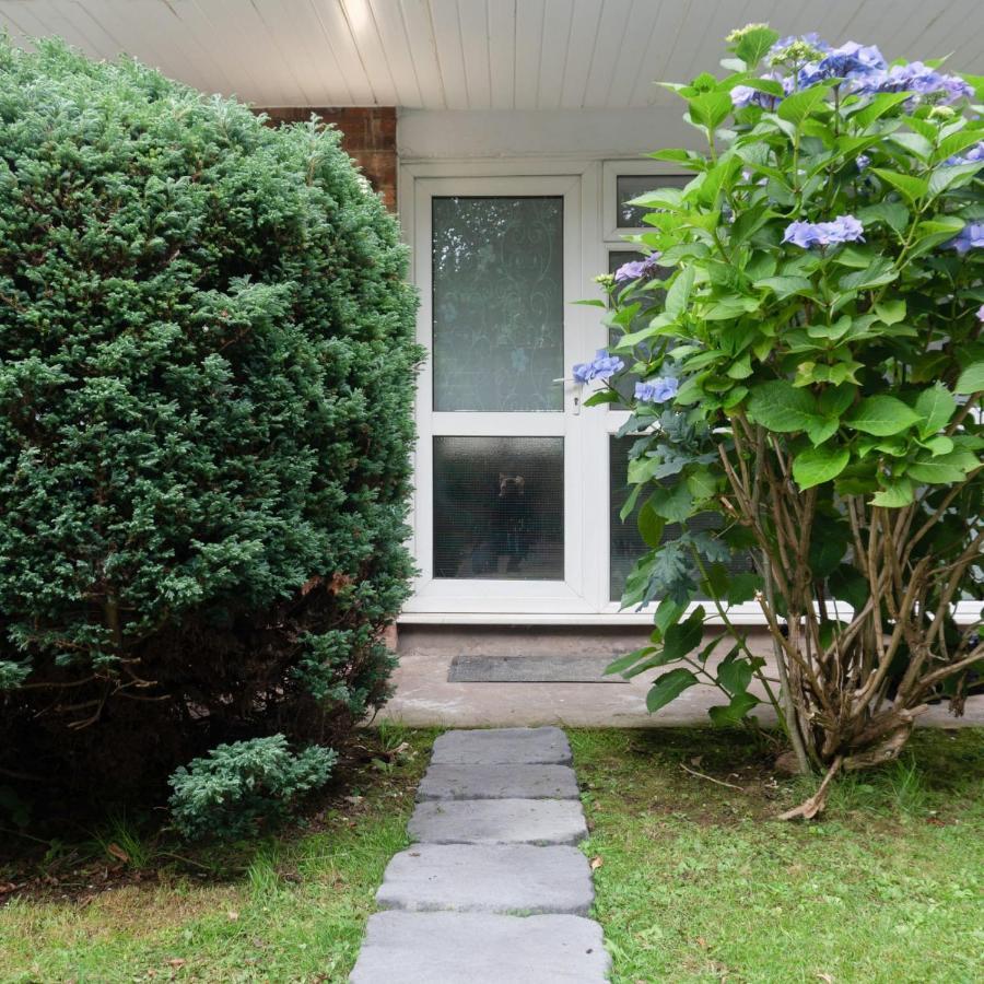 Gorgeous Ground Floor Apartment + Free Parking Манчестер Экстерьер фото